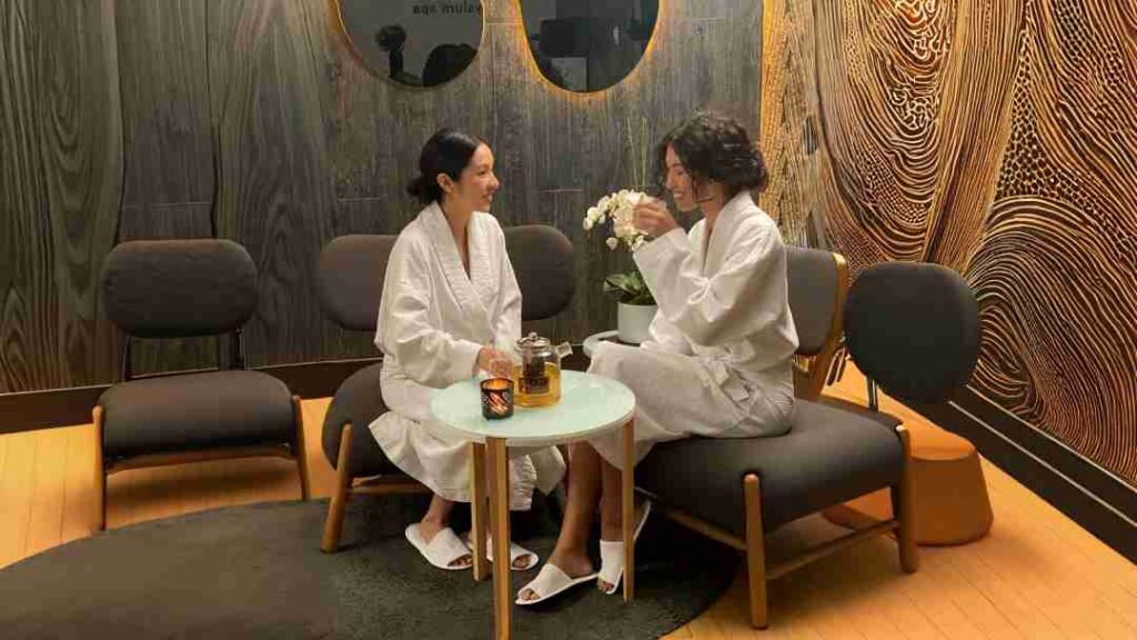Ladies body spa